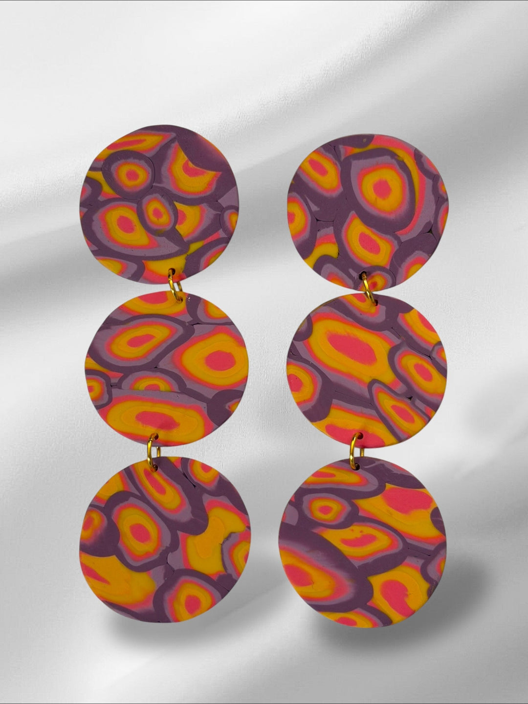 Aura Glow Rounds in Purple Earrings Love Hand and Heart 