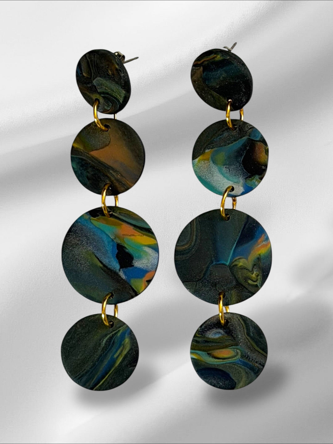 Blurry Droplets in Black Earrings Love Hand and Heart 