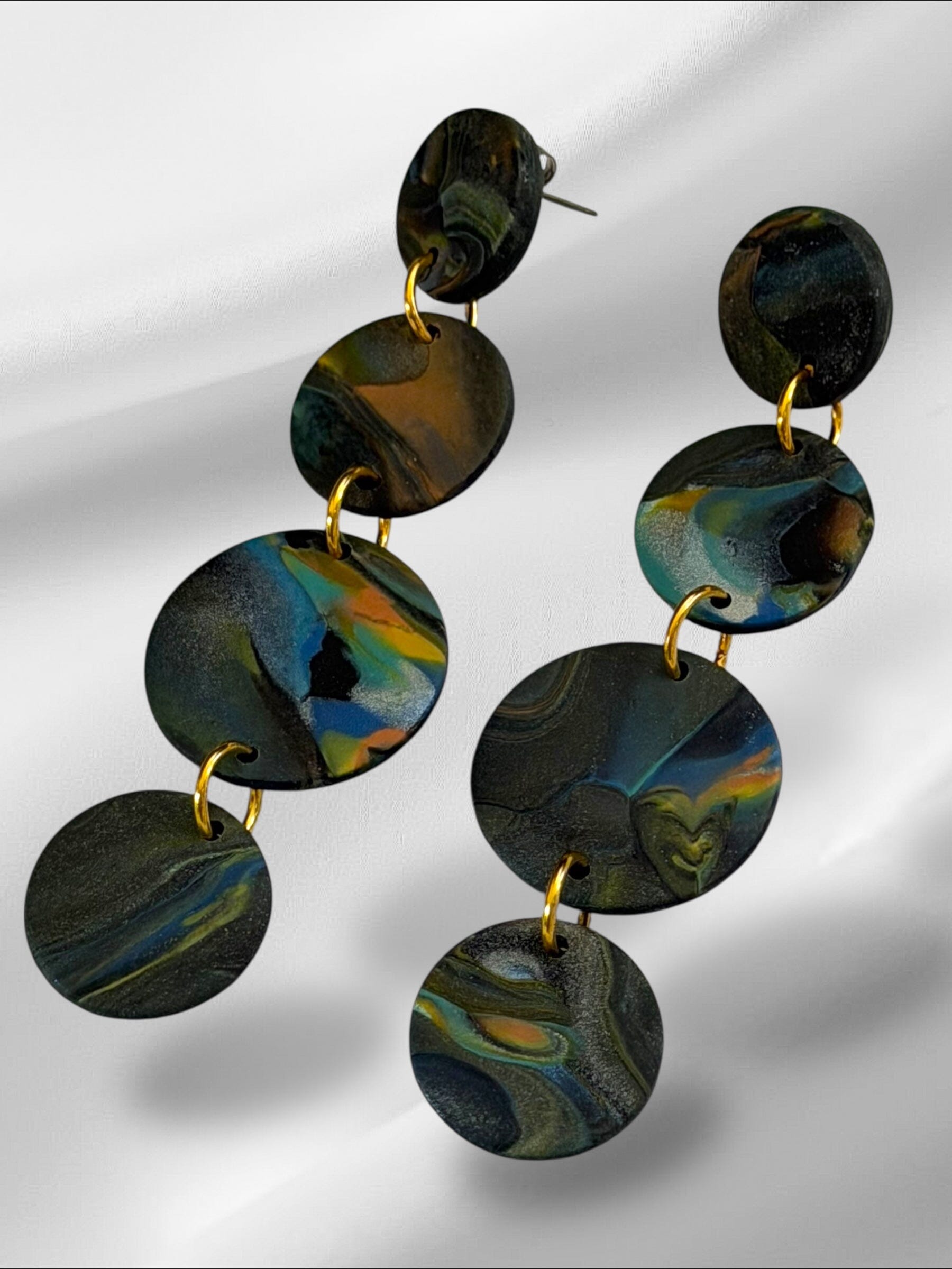 Blurry Droplets in Black Earrings Love Hand and Heart 