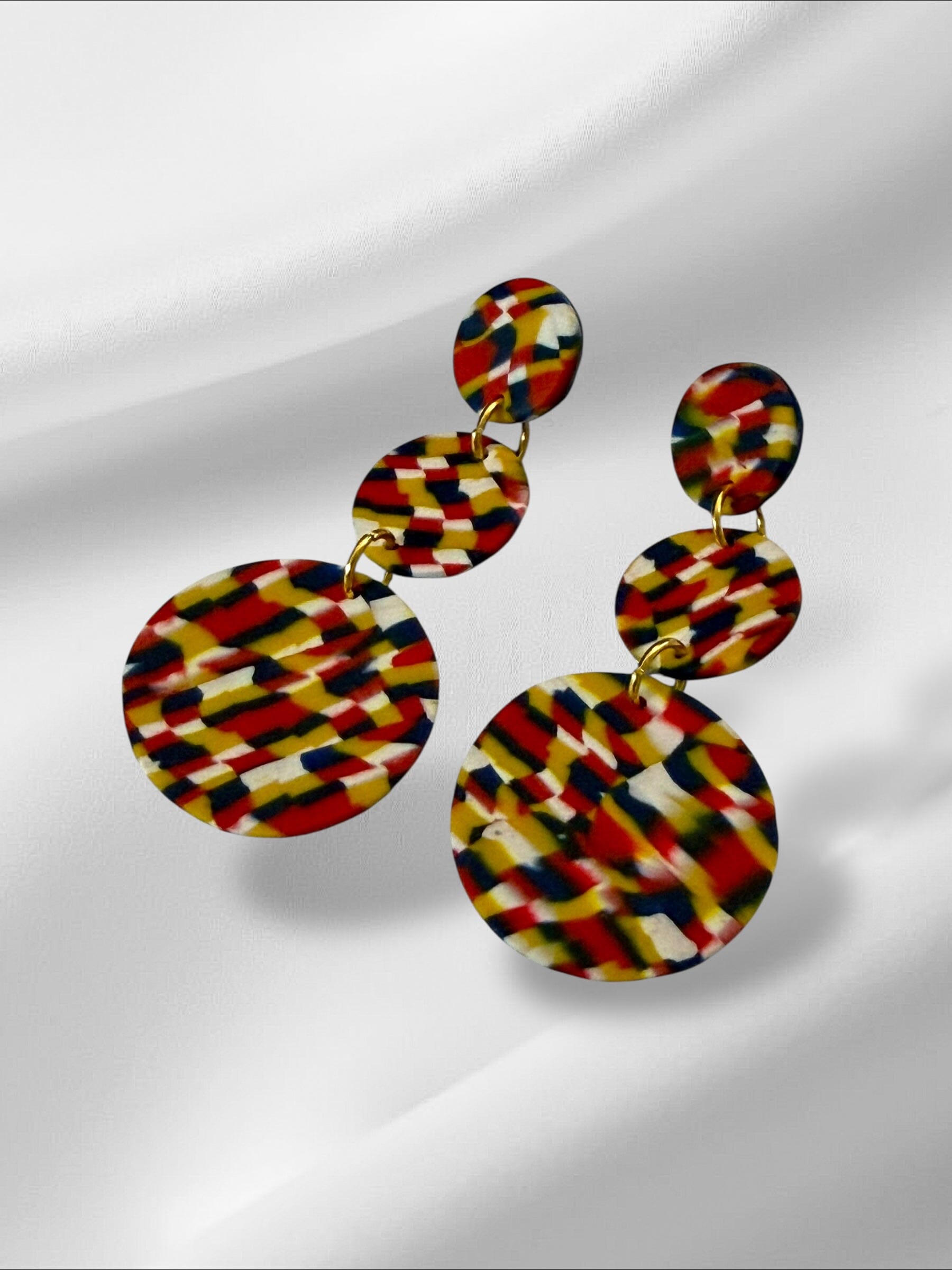 Mini Blurry Signatures in Red Earrings Love Hand and Heart 
