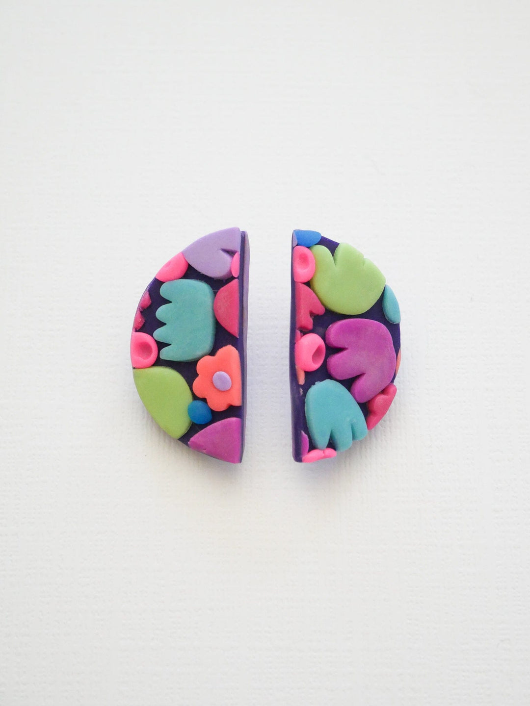 Purple 3D Floral Studs Stud Earrings Love Hand and Heart 