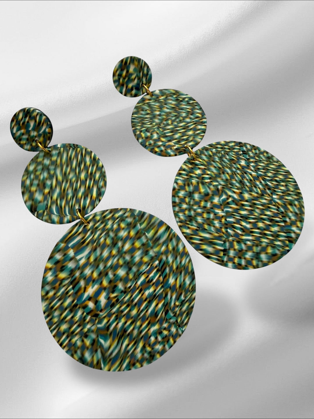 XL Blurry Signatures in Green Earrings Love Hand and Heart 