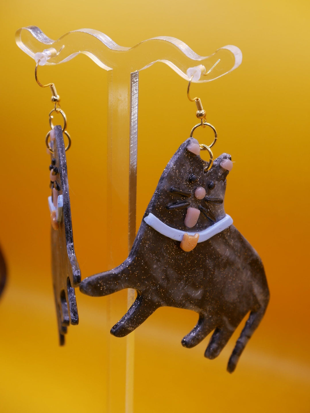 Black Cat Earrings earrings Love Hand and Heart 